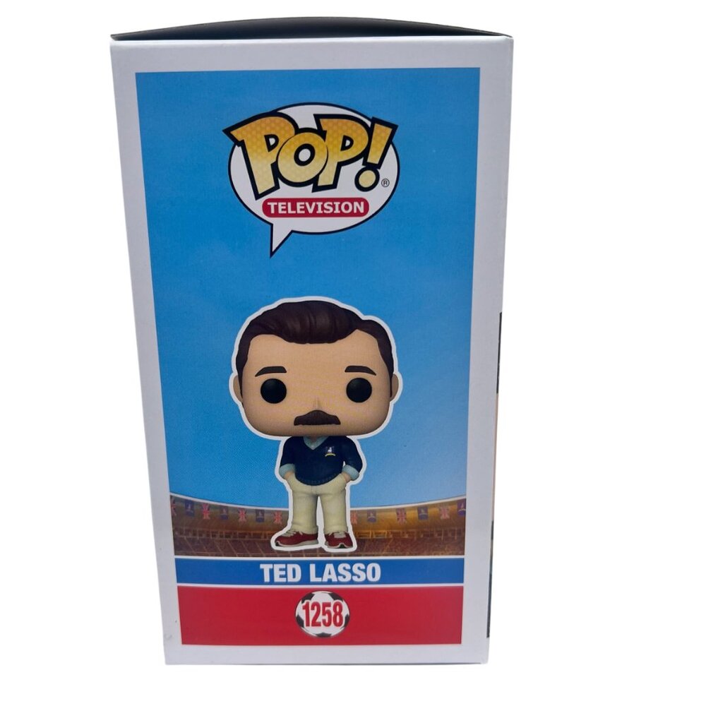 Ted Lasso 1258 POP Funko 2022 Sumer Convention Limited Edition - Picture 2 of 7